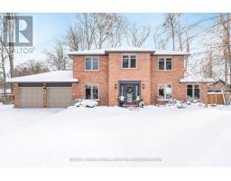 8 MALTA CRESCENT, Springwater, Ontario