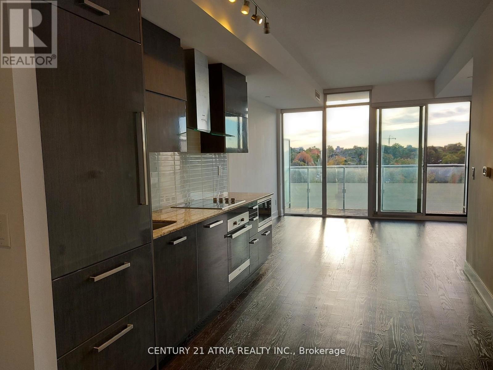 816 - 3018 Yonge Street, Toronto, Ontario  M4N 0A5 - Photo 5 - C12601958