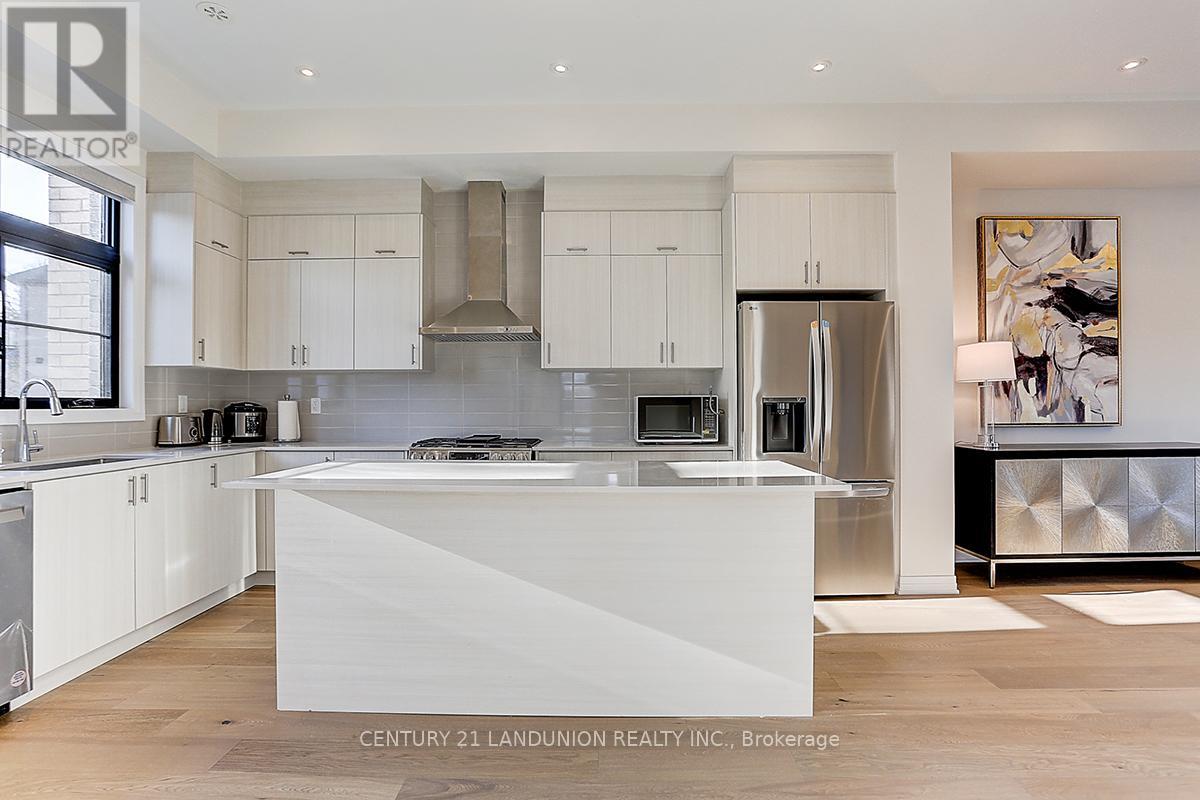 6 De La Roche Drive, Vaughan, Ontario  L4L 1A6 - Photo 17 - N12607562