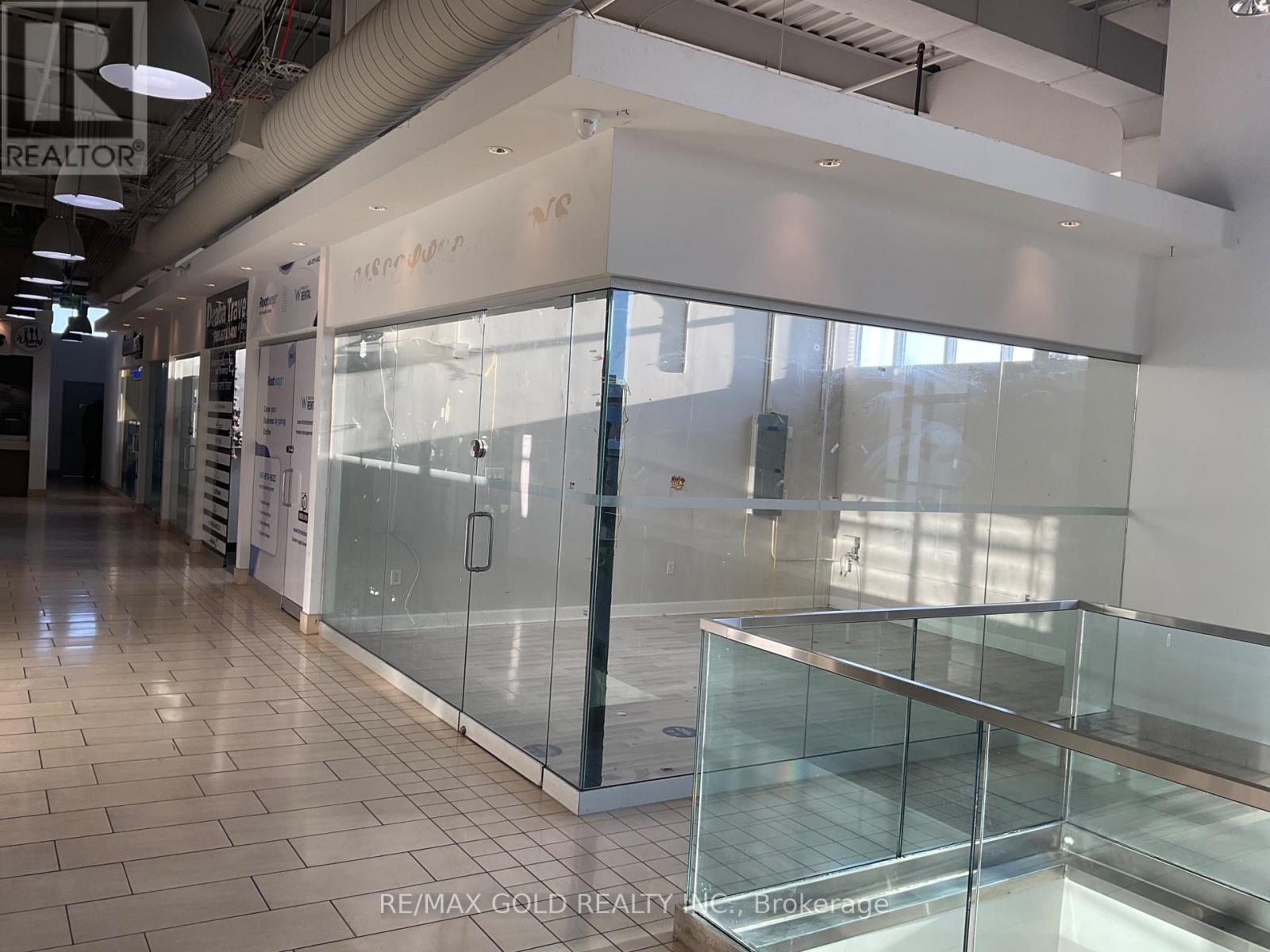 2a01 - 7215 Goreway Drive, Mississauga, Ontario L4T 0B4 - Photo 4 - W12594598