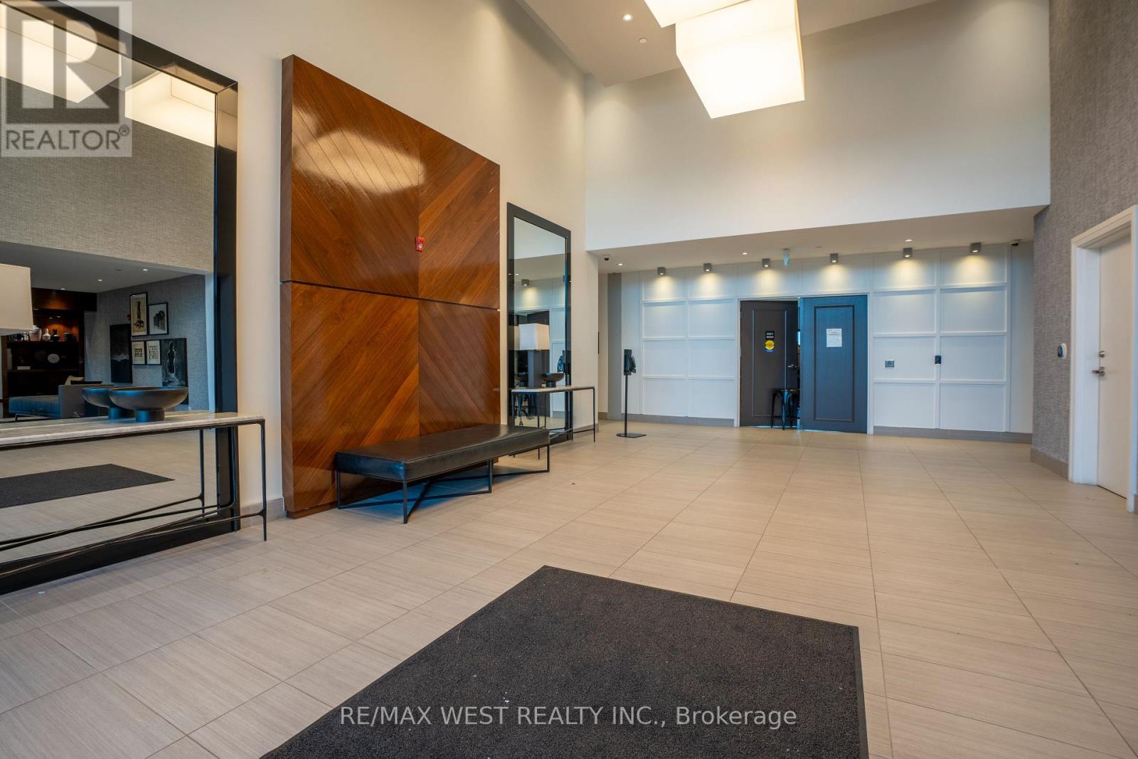 133 - 102 Grovewood Common, Oakville, Ontario L6H 0X2 - Photo 24 - W12607208