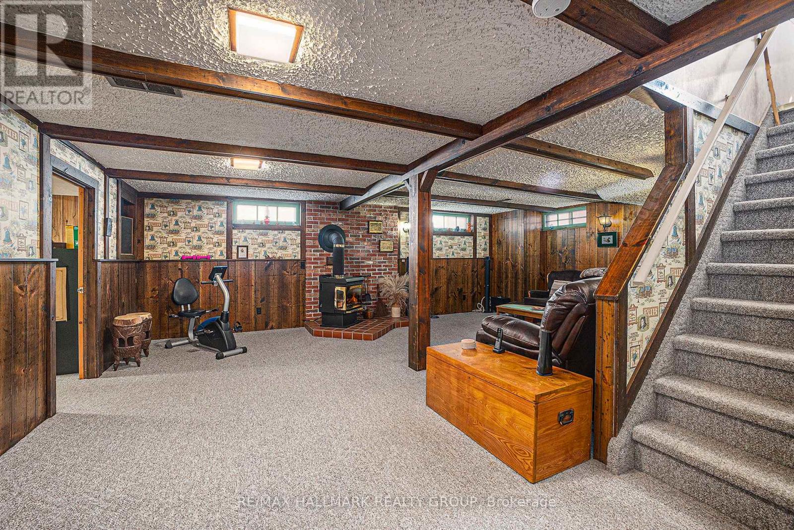 2023 Vincent Street, Ottawa, Ontario  K1G 2M8 - Photo 15 - X12421966