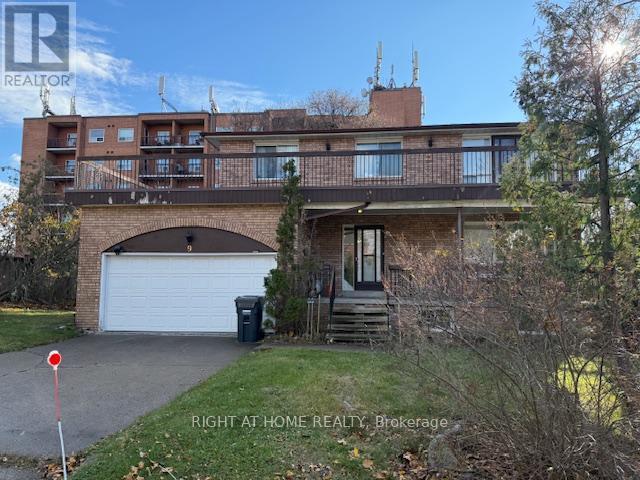 9 Ontario Street W, Mississauga, Ontario  L5M 1S9 - Photo 2 - W12606516
