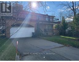 9 ONTARIO STREET W, Mississauga, Ontario