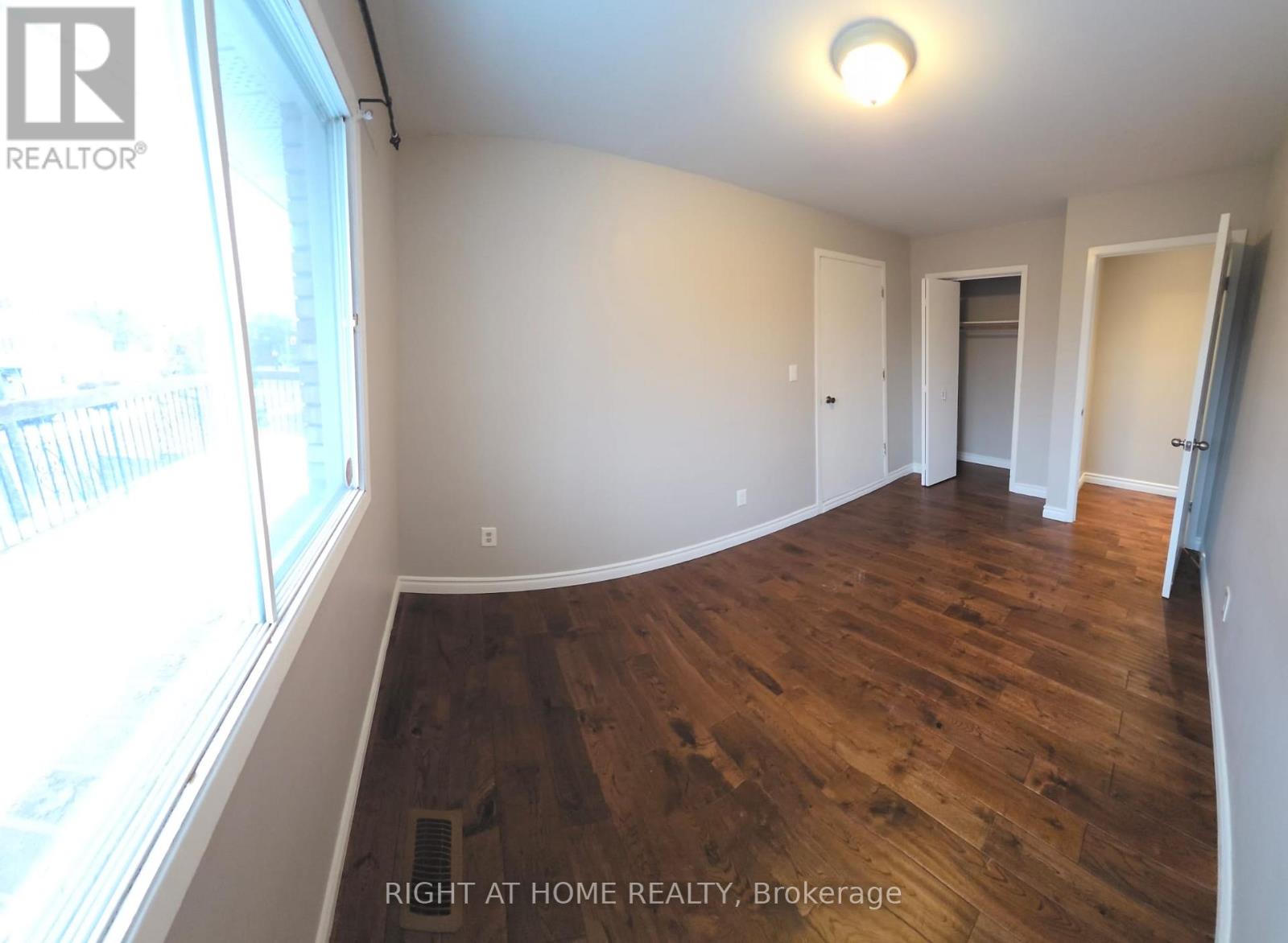 9 Ontario Street W, Mississauga, Ontario L5M 1S9 - Photo 22 - W12606516