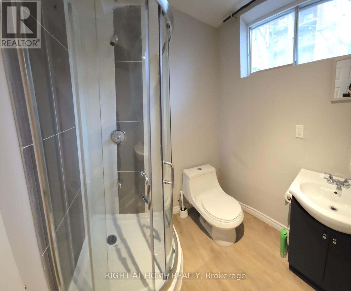9 Ontario Street W, Mississauga, Ontario L5M 1S9 - Photo 26 - W12606516