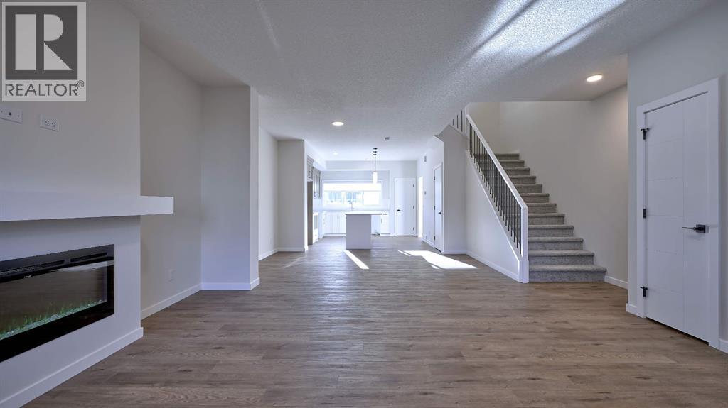 87 Legacy Reach Court Se, Calgary, Alberta  T2X 5V2 - Photo 5 - A2195231