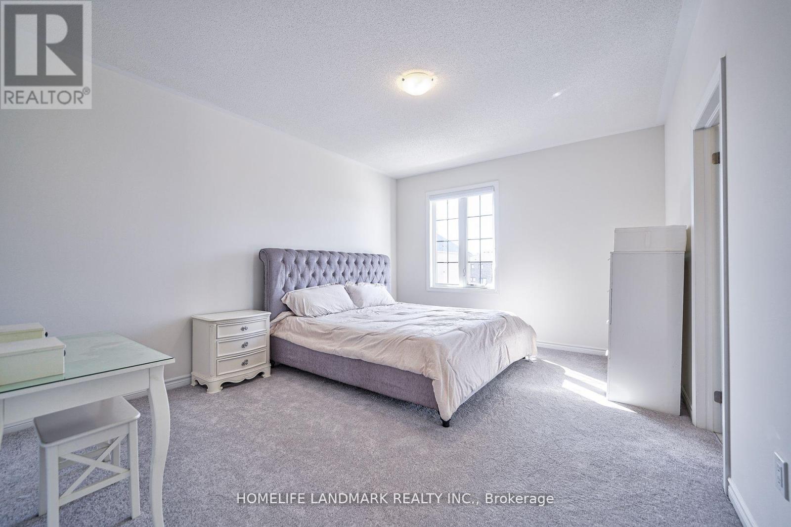 329 Danny Wheeler Boulevard, Georgina, Ontario  L4P 0K1 - Photo 13 - N12607604