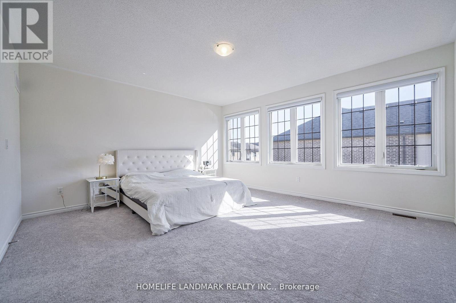 329 Danny Wheeler Boulevard, Georgina, Ontario  L4P 0K1 - Photo 16 - N12607604