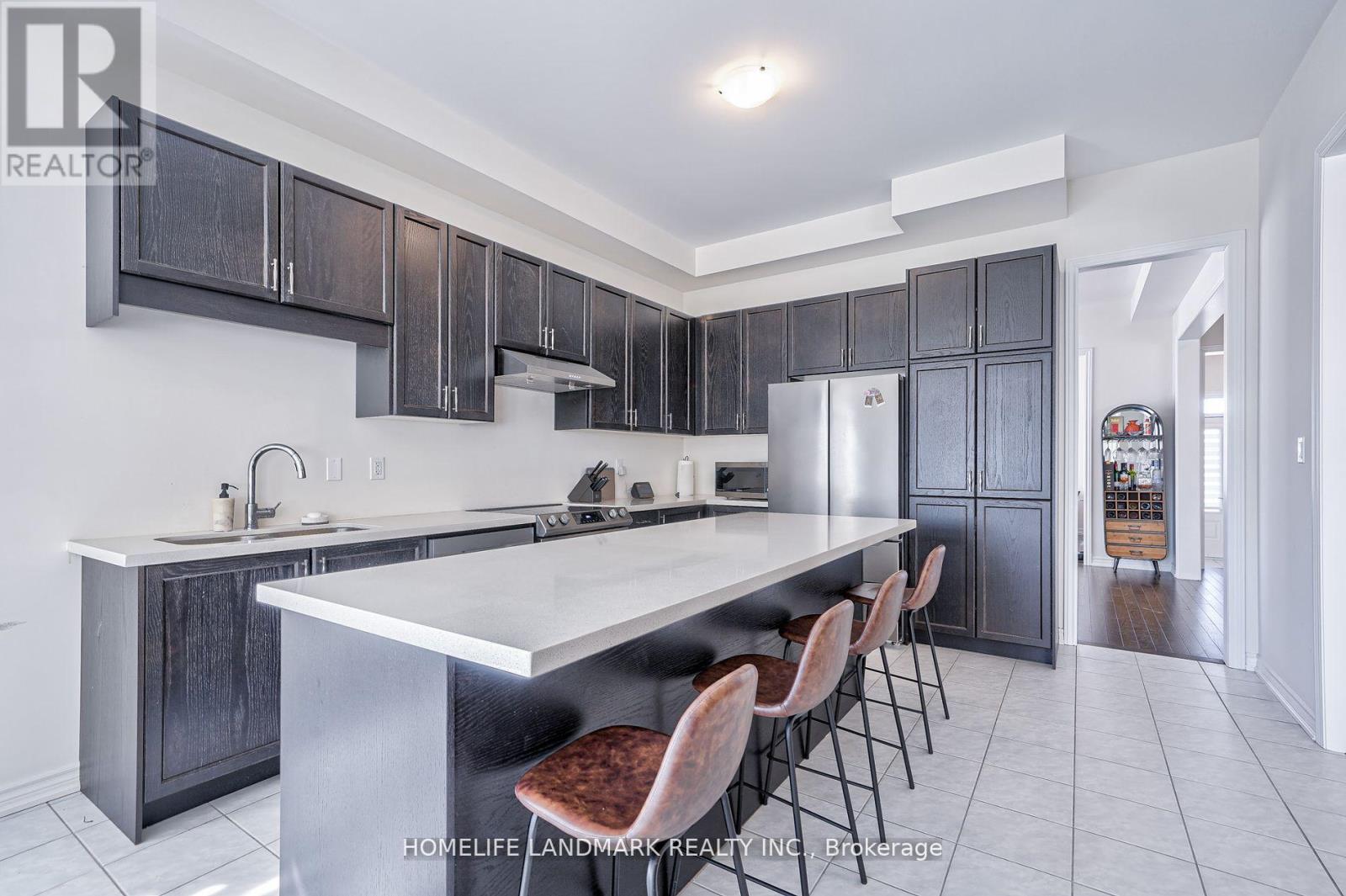 329 Danny Wheeler Boulevard, Georgina, Ontario  L4P 0K1 - Photo 8 - N12607604