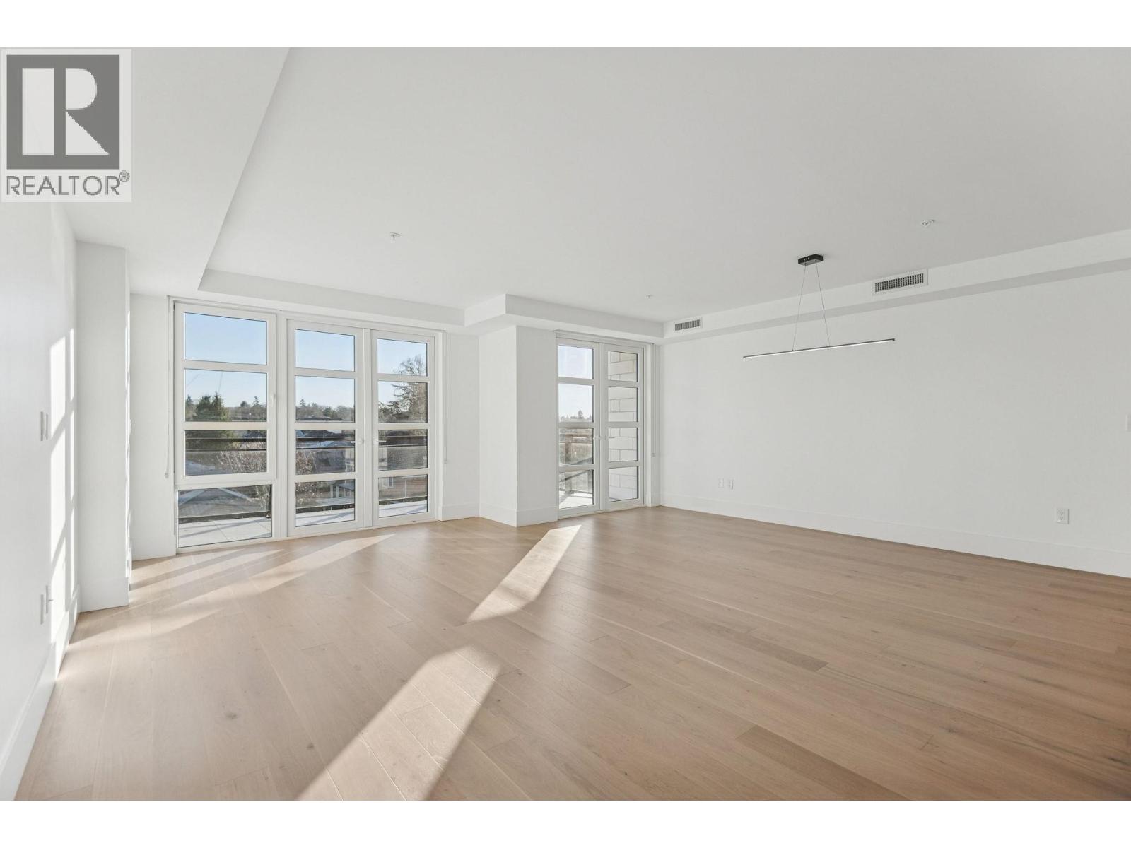 402 6168 East Boulevard, Vancouver, British Columbia V6M 3V6 - Photo 3 - R3071168