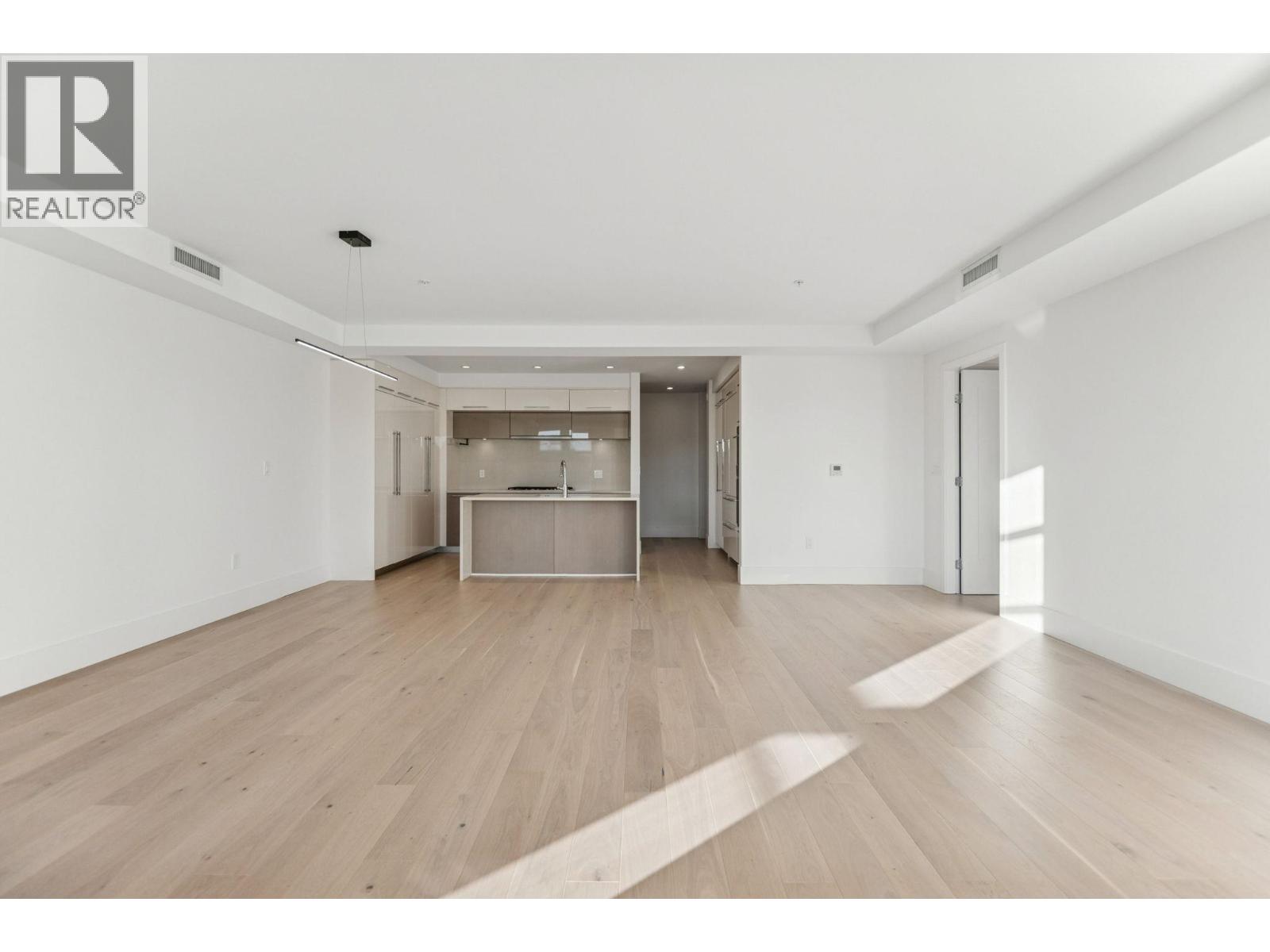 402 6168 East Boulevard, Vancouver, British Columbia V6M 3V6 - Photo 5 - R3071168