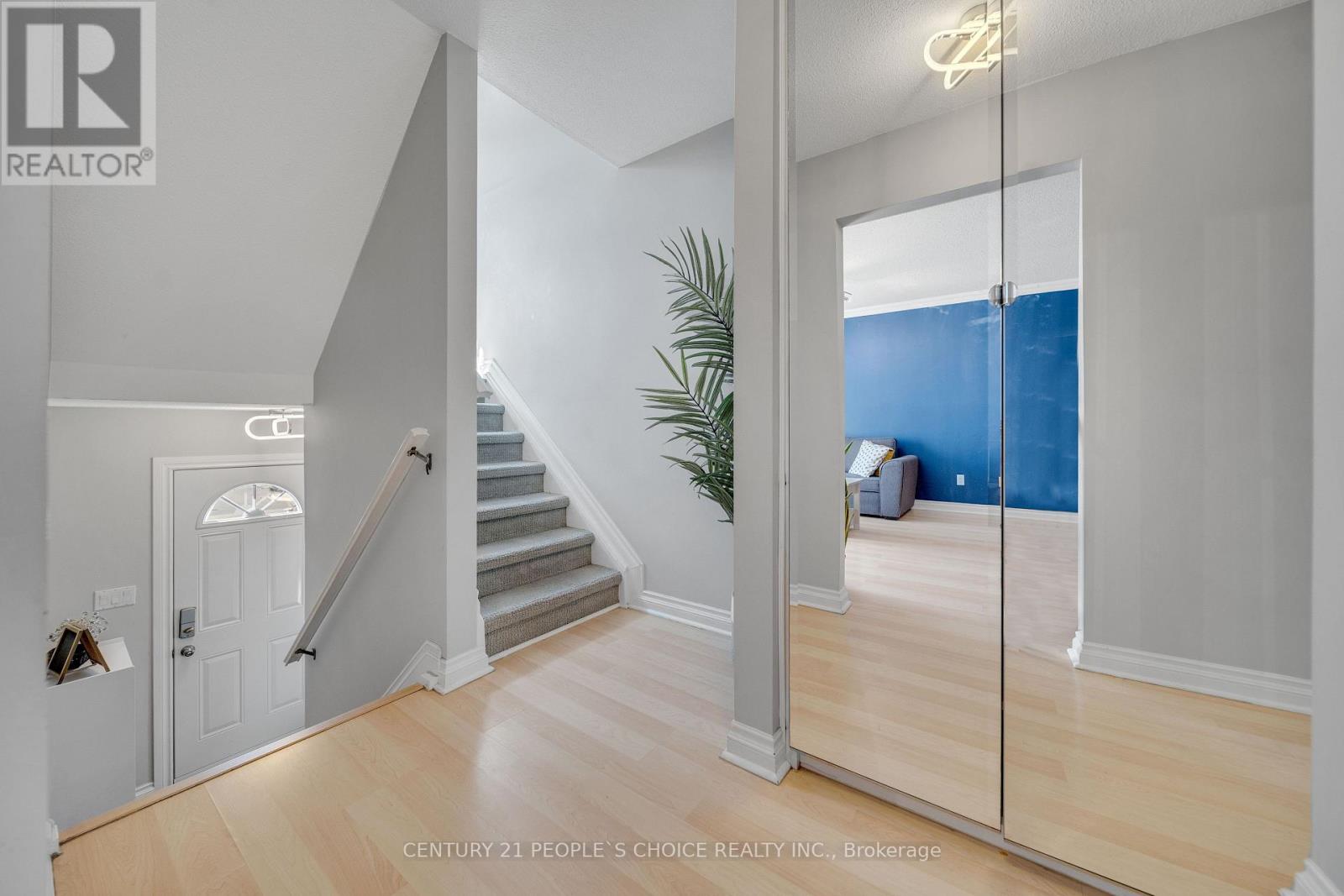 51 Mcmullen Crescent, Brampton, Ontario L6S 3M2 - Photo 23 - W12607594