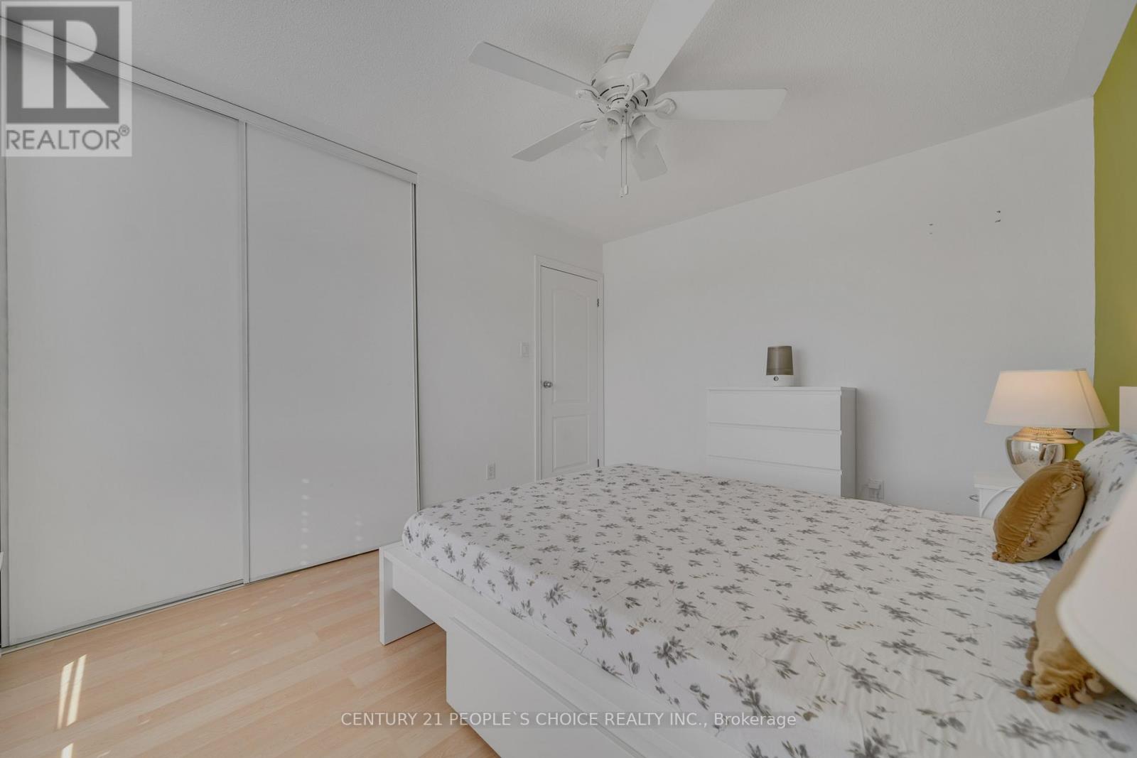 51 Mcmullen Crescent, Brampton, Ontario L6S 3M2 - Photo 28 - W12607594