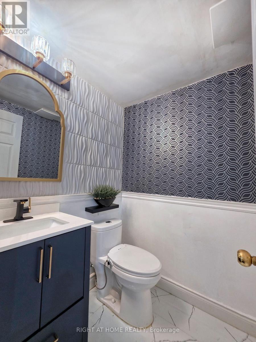 6 Buffridge Trail, Brampton, Ontario  L7A 1H2 - Photo 9 - W12607622