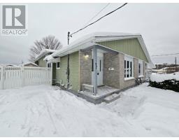 52A London CRES, Elliot Lake, Ontario