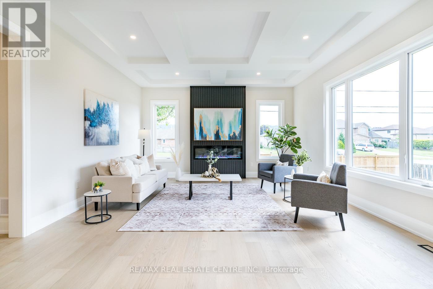 1 West Avenue, Hamilton, Ontario  L8E 5L5 - Photo 2 - X12607586