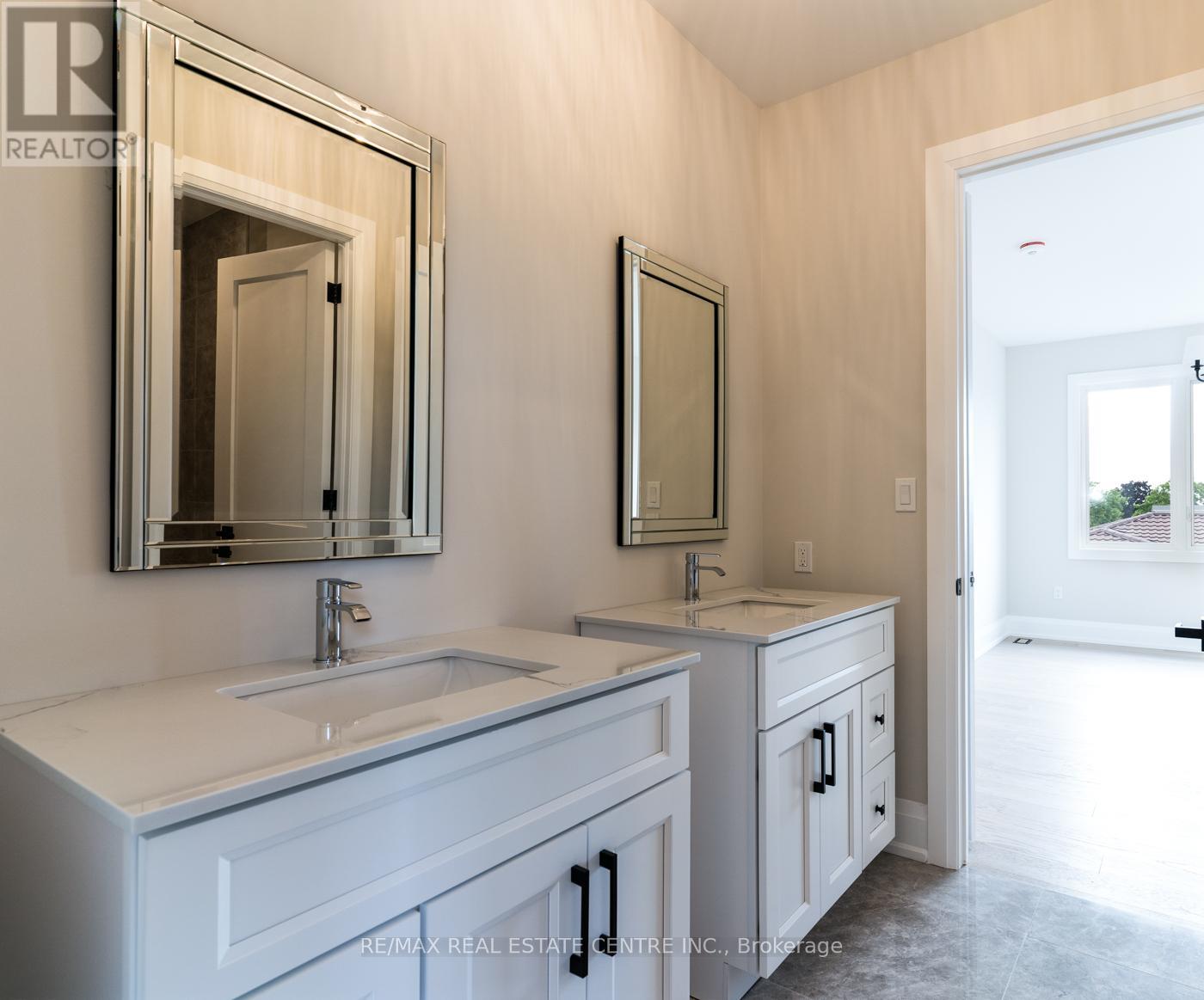 1 West Avenue, Hamilton, Ontario  L8E 5L5 - Photo 38 - X12607586