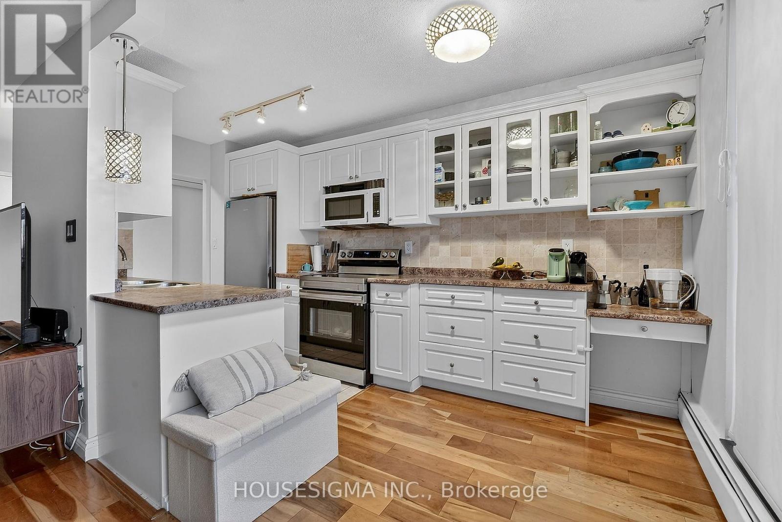 605 - 6390 Huggins Street, Niagara Falls, Ontario  L2J 1H1 - Photo 10 - X12607606