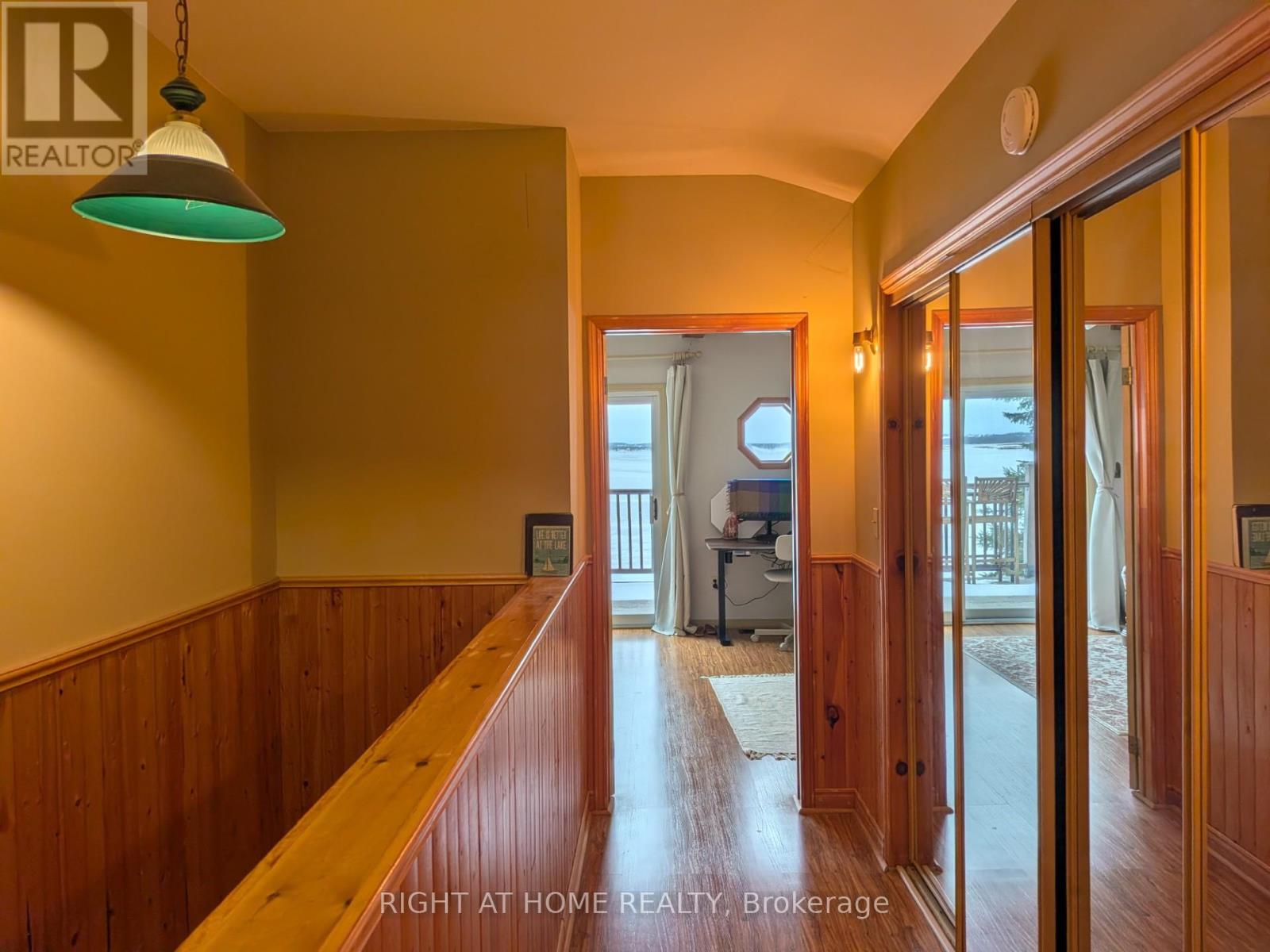 36 Shirlea Boulevard, Georgina, Ontario L4P 1K9 - Photo 11 - N12605866