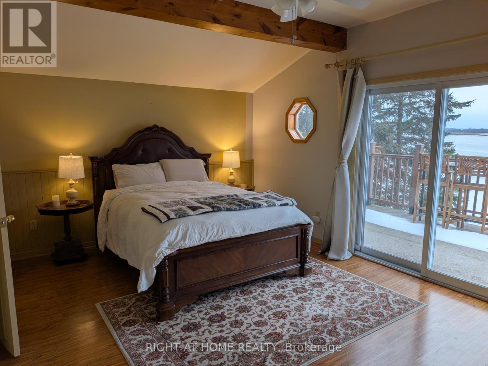 36 Shirlea Boulevard, Georgina, Ontario L4P 1K9 - Photo 6 - N12605866