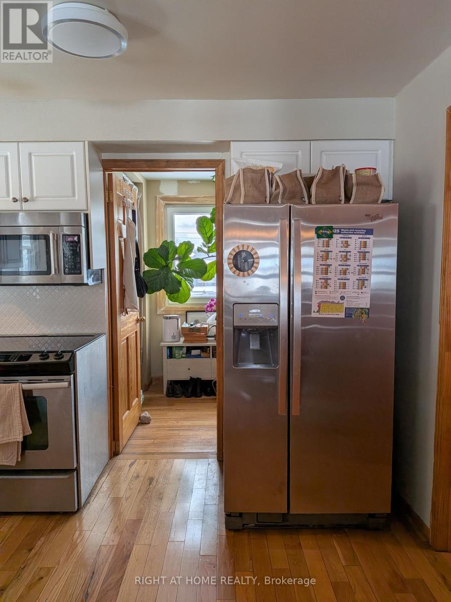 36 Shirlea Boulevard, Georgina, Ontario L4P 1K9 - Photo 17 - N12605866