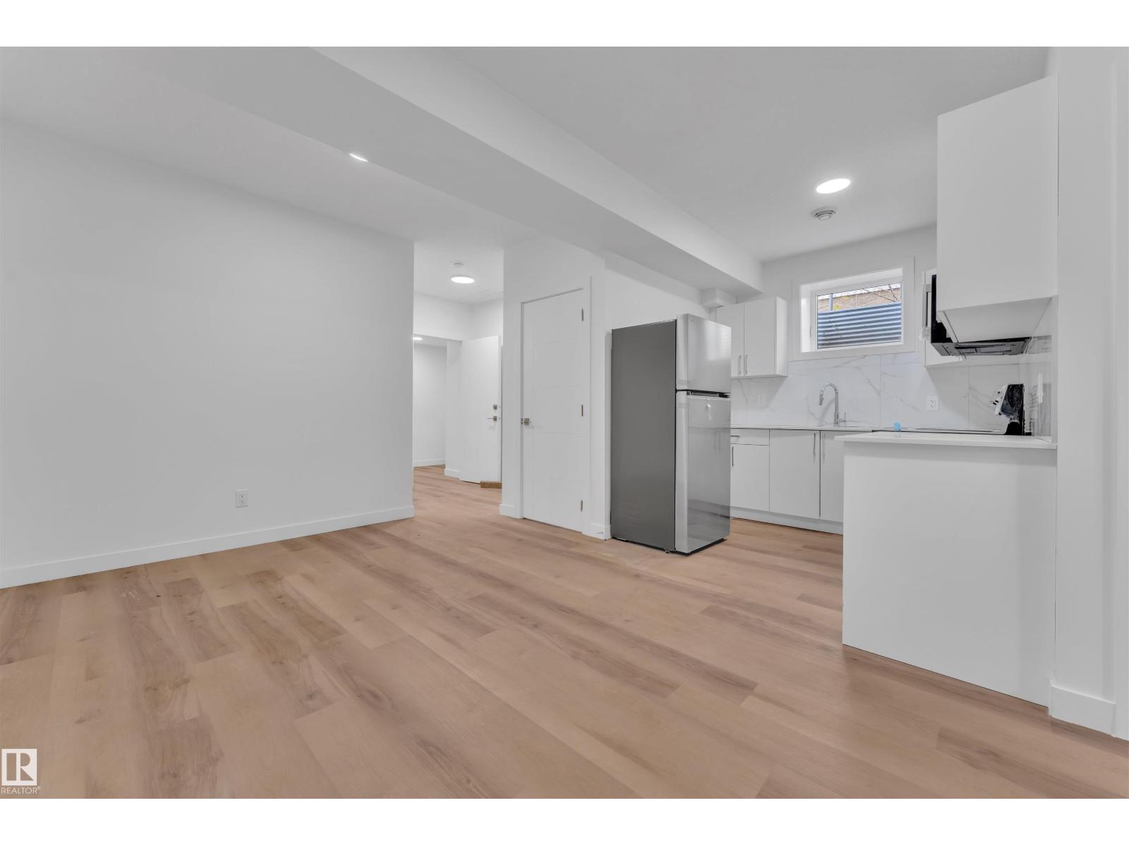 9652 63 Ave Nw, Edmonton, Alberta  T6E 0G5 - Photo 46 - E4467622