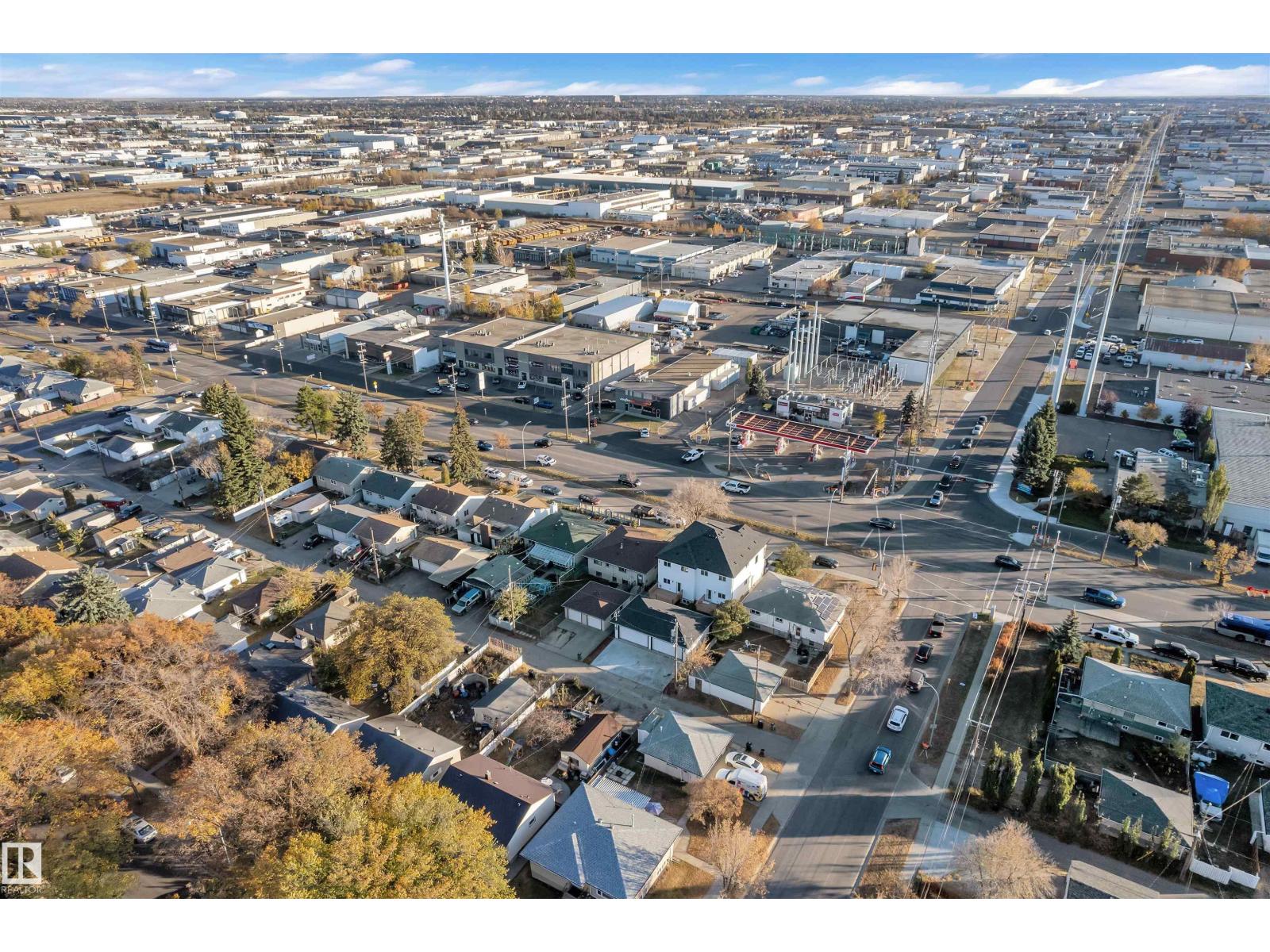 9652 63 Ave Nw, Edmonton, Alberta  T6E 0G5 - Photo 5 - E4467622