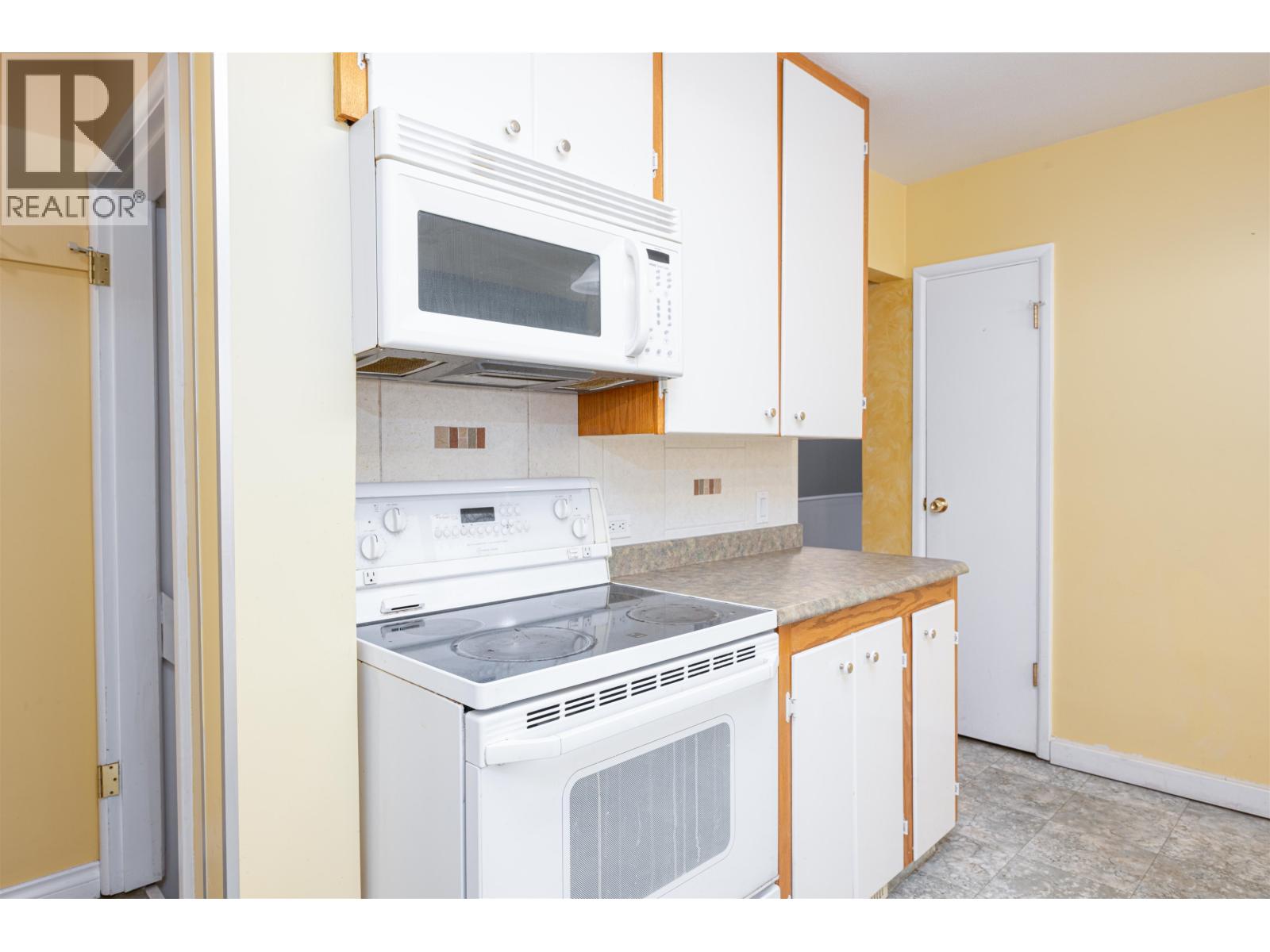 2082 4th Avenue, Prince George, British Columbia  V2M 1H9 - Photo 16 - R3072642