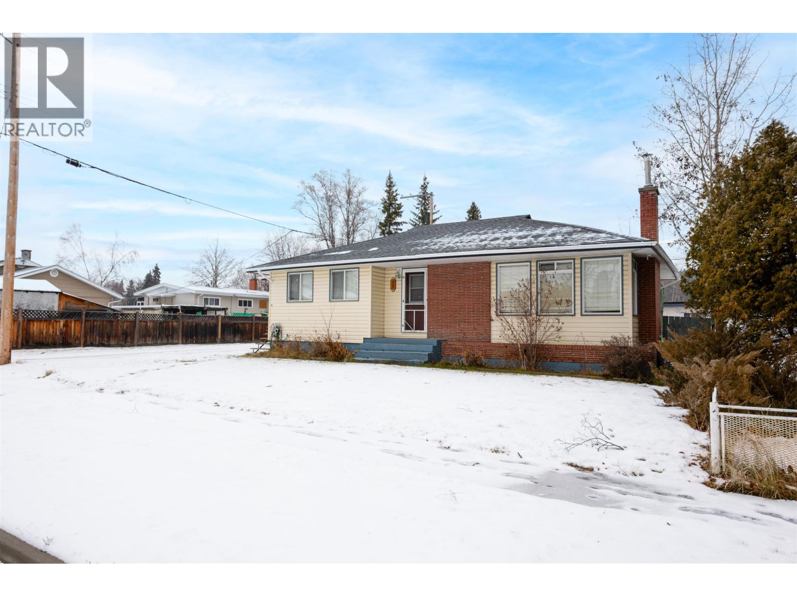 2082 4th Avenue, Prince George, British Columbia  V2M 1H9 - Photo 30 - R3072642