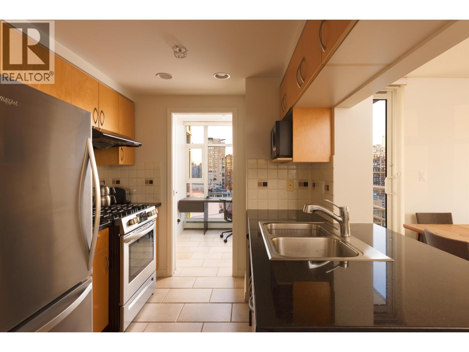 2305 1199 Marinaside Crescent, Vancouver, British Columbia  V6Z 2Y2 - Photo 12 - R3061478