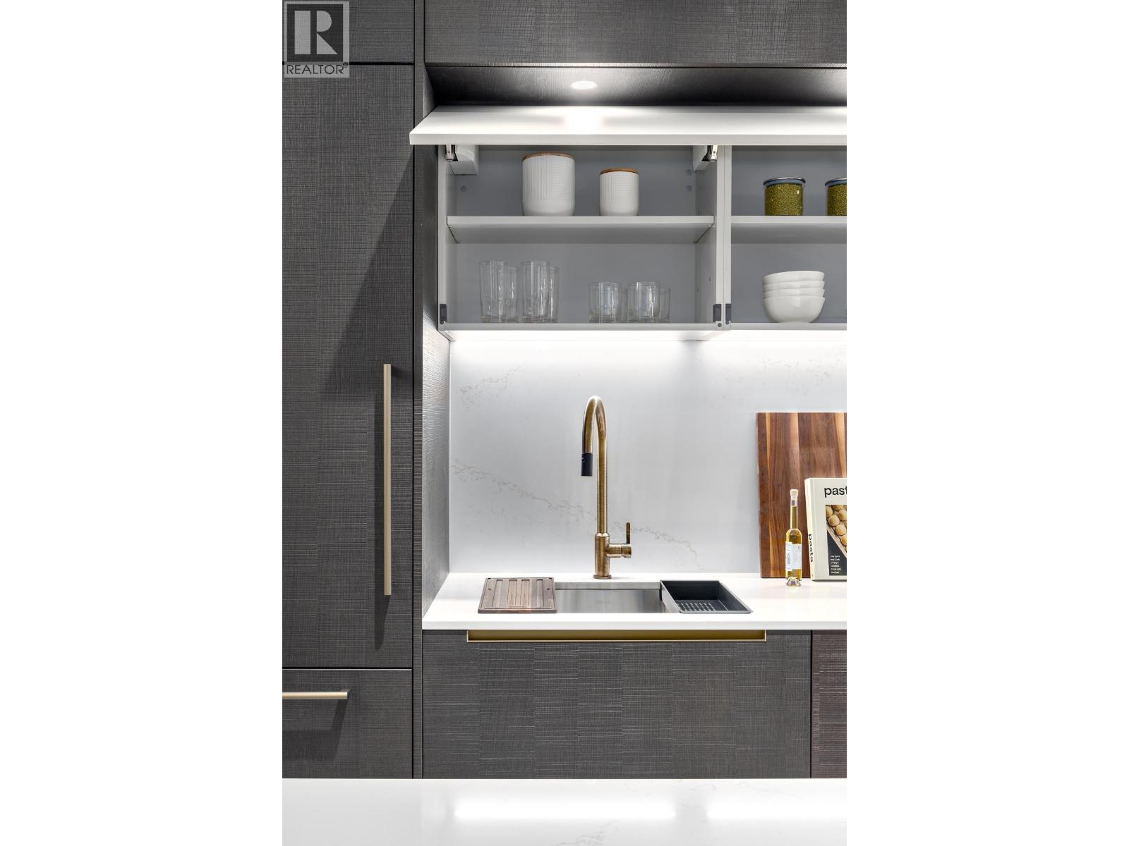 606 2323 Fir Street, Vancouver, British Columbia V6J 1S5 - Photo 8 - R3064342