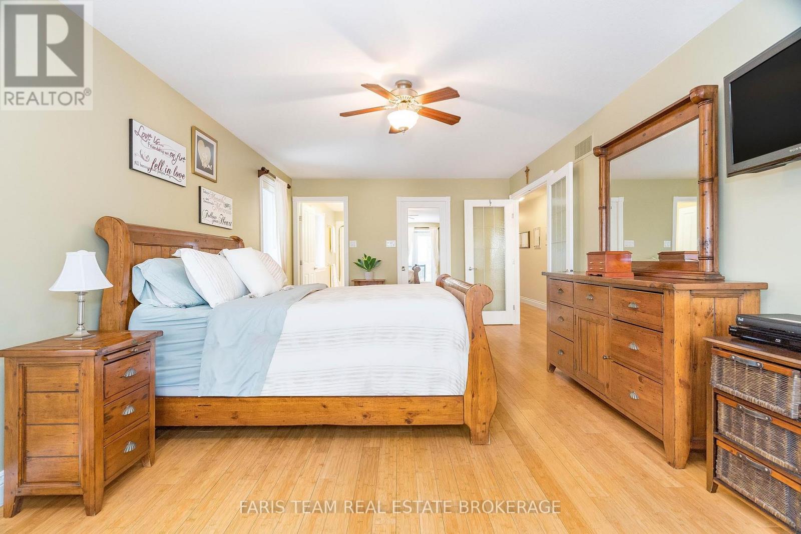 130 Concession 15 W, Tiny, Ontario  L9M 0N8 - Photo 21 - S12424833