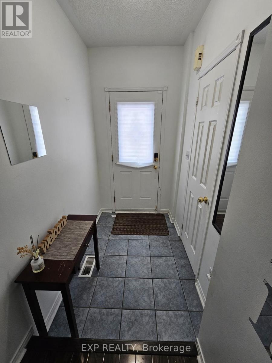 89 - 5260 Mcfarren Boulevard, Mississauga, Ontario  L5M 7J3 - Photo 4 - W12607638