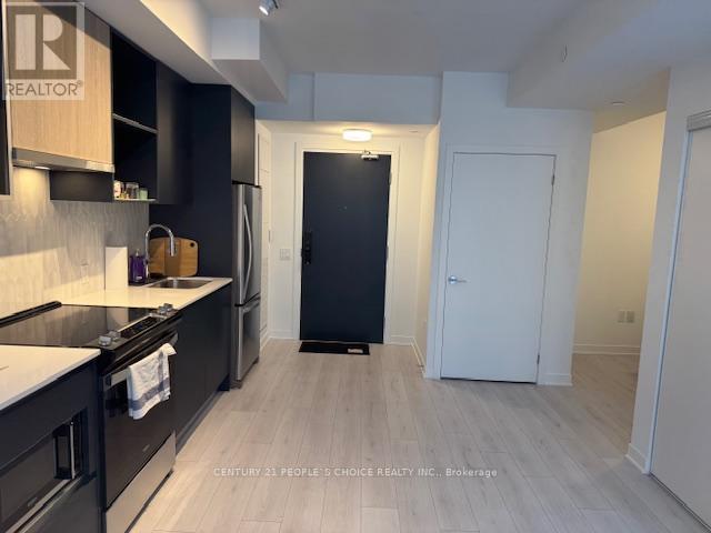 425 - 395 DUNDAS STREET W, Oakville, Ontario