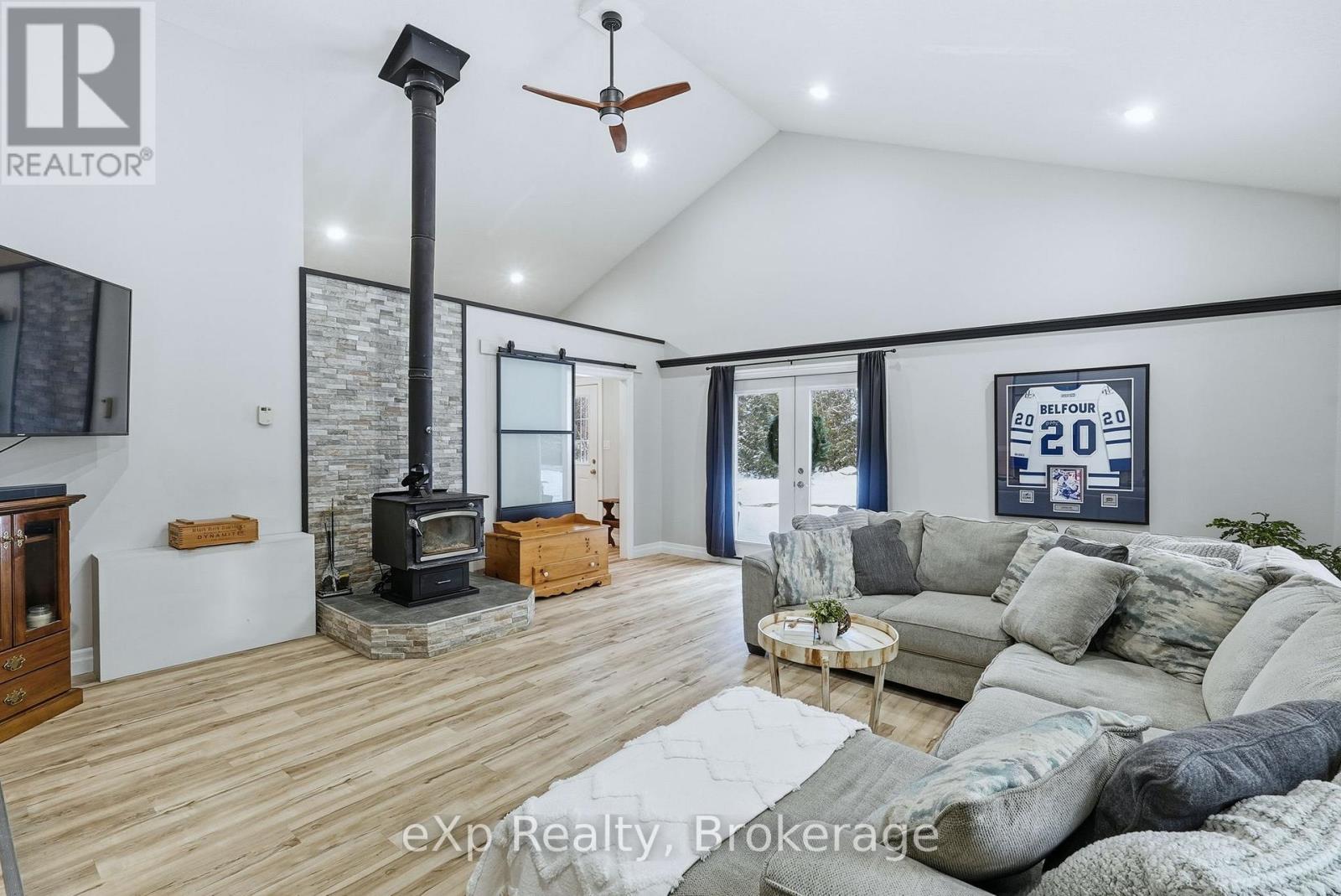 401309 Grey Road 17 Road, Georgian Bluffs, Ontario  N0H 2T0 - Photo 18 - X12607712