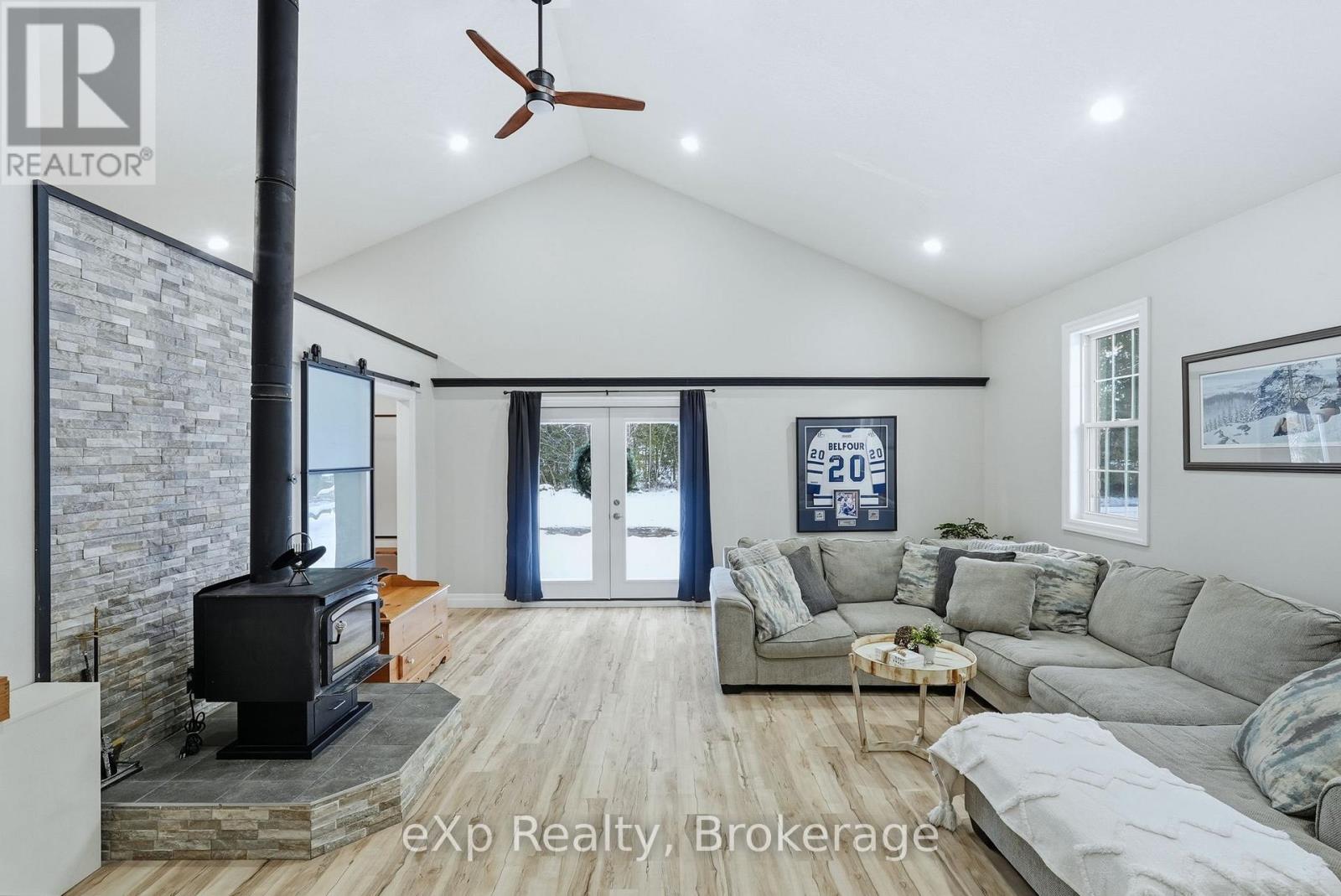 401309 Grey Road 17 Road, Georgian Bluffs, Ontario  N0H 2T0 - Photo 19 - X12607712