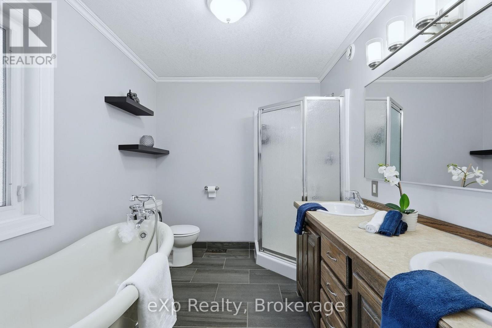 401309 Grey Road 17 Road, Georgian Bluffs, Ontario  N0H 2T0 - Photo 31 - X12607712