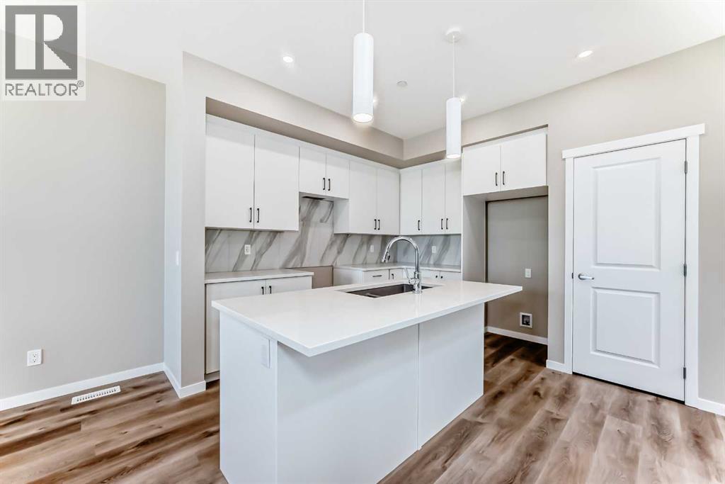 413 Hotchkiss Drive Se, Calgary, Alberta  T3S 0S8 - Photo 3 - A2239003