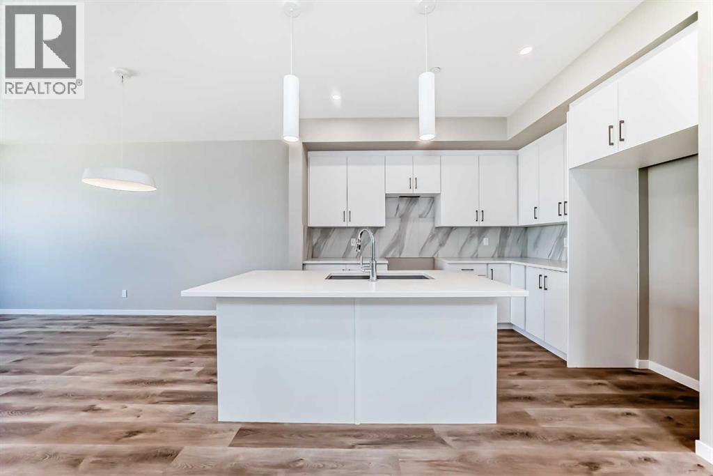 413 Hotchkiss Drive Se, Calgary, Alberta  T3S 0S8 - Photo 4 - A2239003