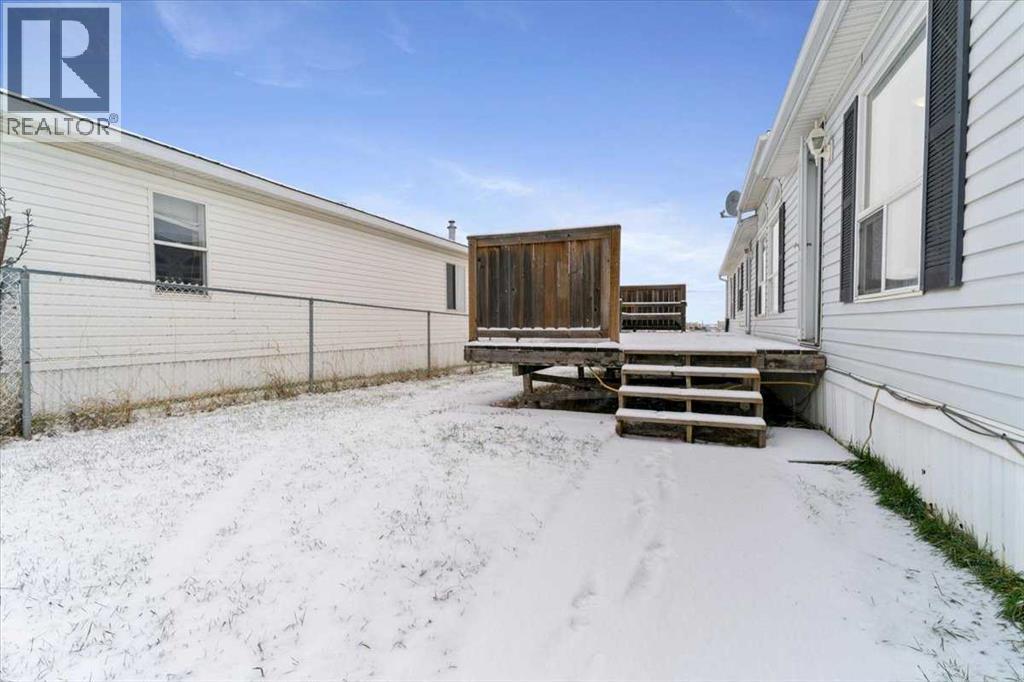 12230 98 Street, Grande Prairie, Alberta T8V 7M7 - Photo 2 - A2272866
