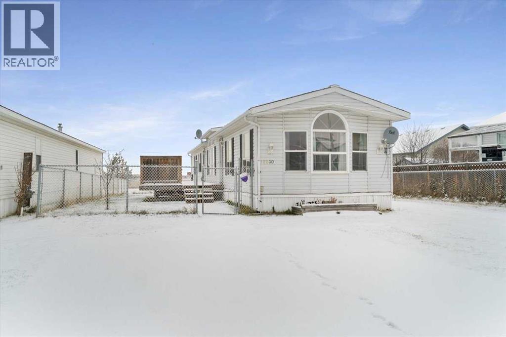 12230 98 Street, Grande Prairie, Alberta T8V 7M7 - Photo 1 - A2272866