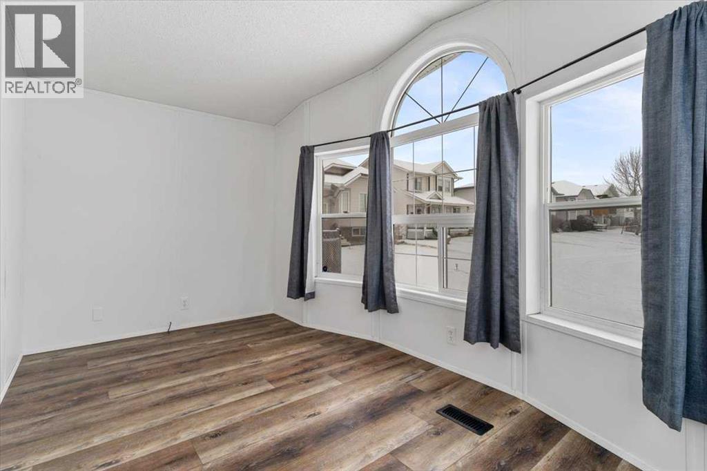 12230 98 Street, Grande Prairie, Alberta T8V 7M7 - Photo 11 - A2272866