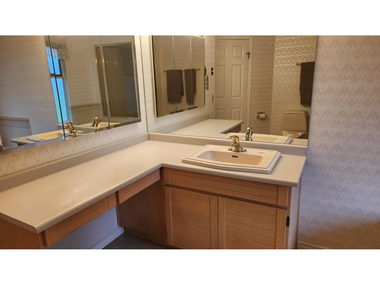 102 6086 W Boundary Drive, Surrey, British Columbia  V3X 2B3 - Photo 27 - R3046970