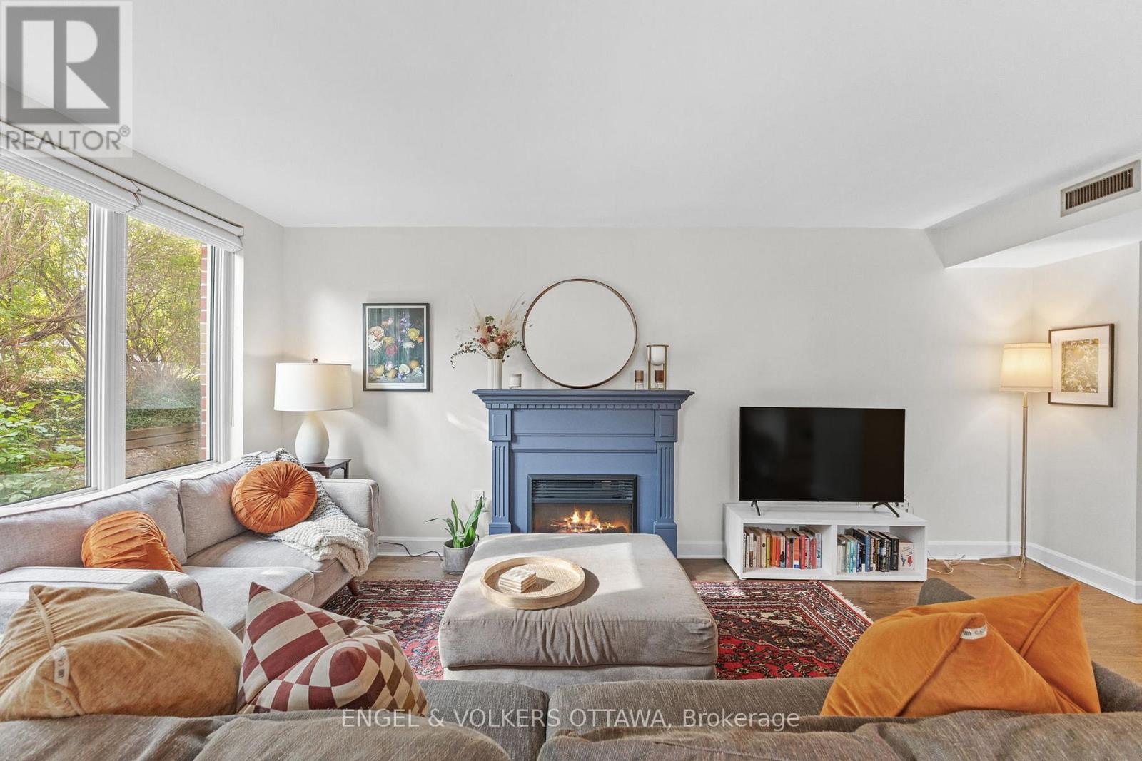 101 - 800 Mckellar Avenue, Ottawa, Ontario  K2A 2X5 - Photo 7 - X12607660