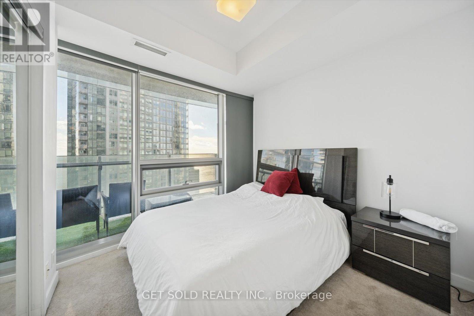 3803 - 14 York Street, Toronto, Ontario  M5J 0B1 - Photo 18 - C12603282