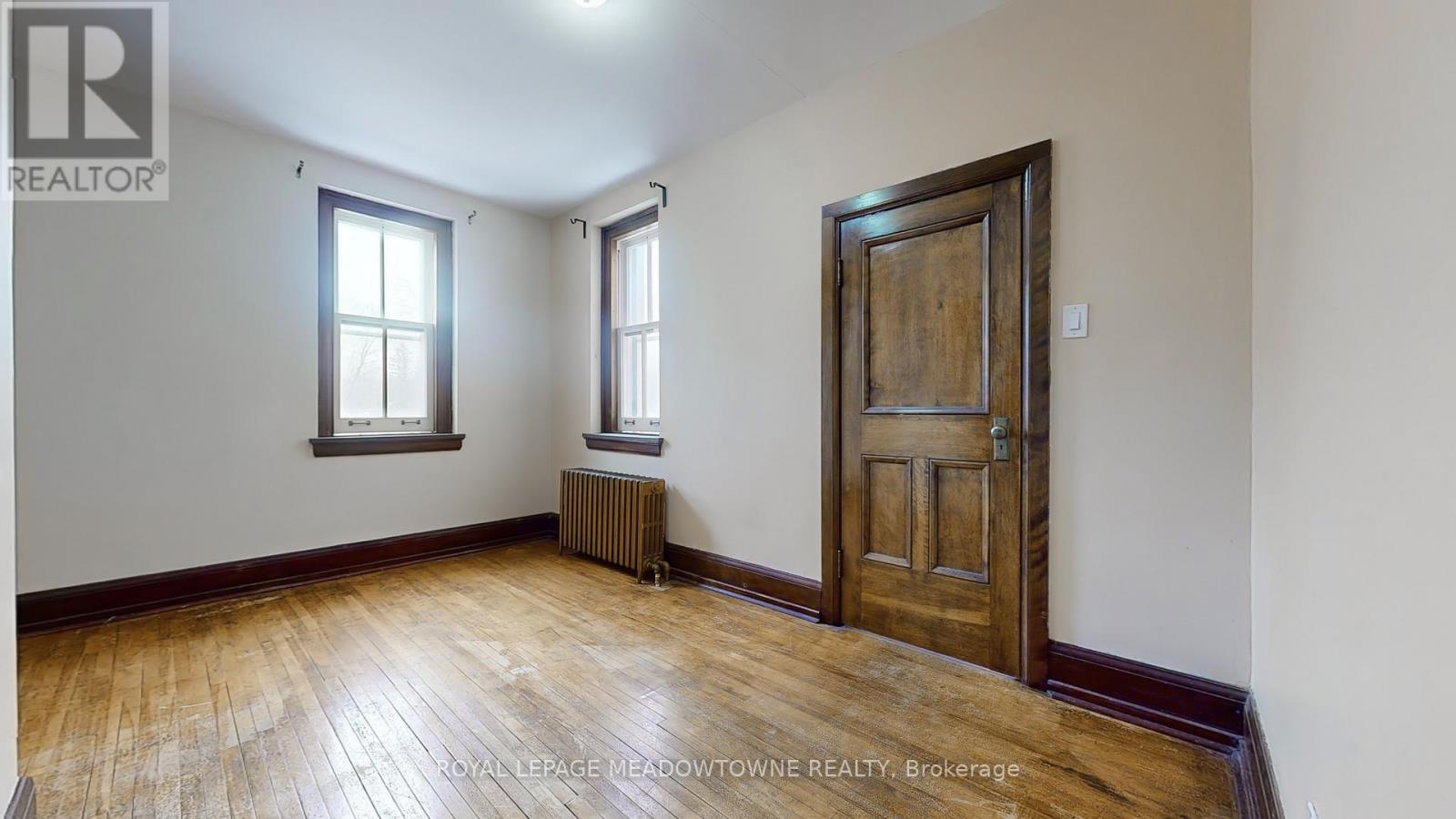 70 Mill Street, Halton Hills, Ontario  L7G 2C9 - Photo 22 - W12404072