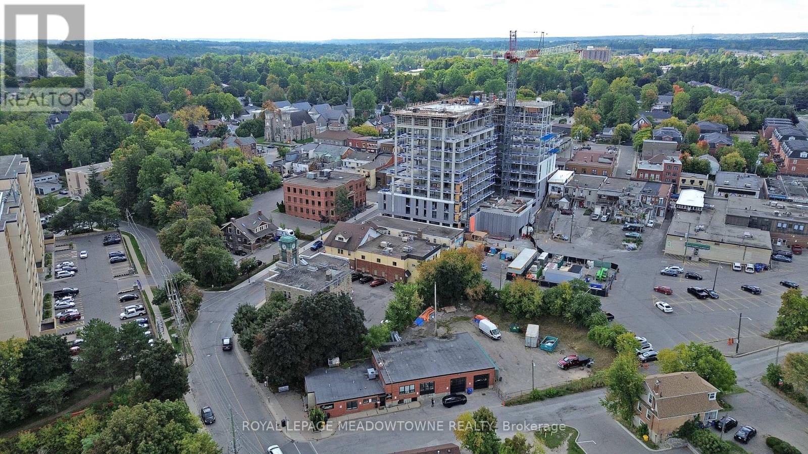 70 Mill Street, Halton Hills, Ontario  L7G 2C9 - Photo 5 - W12404072