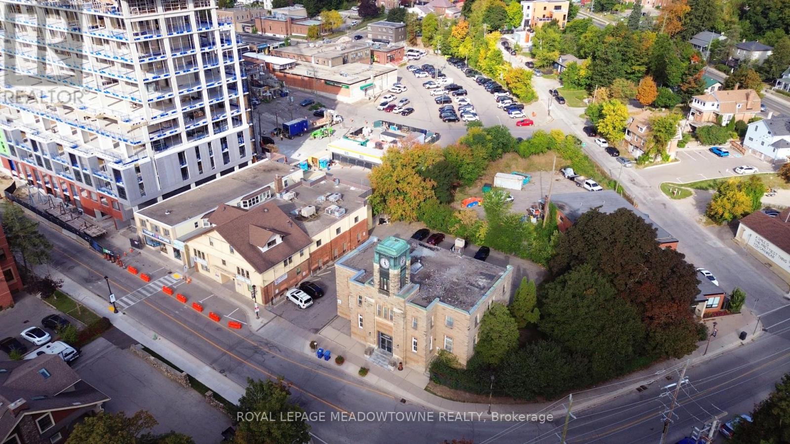 70 Mill Street, Halton Hills, Ontario  L7G 2C9 - Photo 35 - W12404072