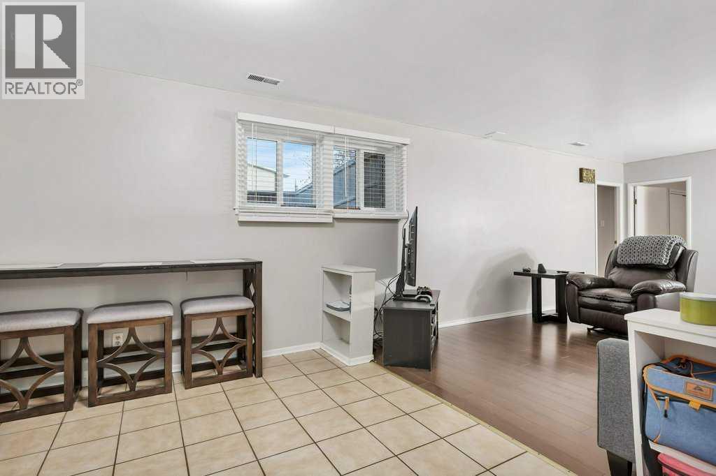 5702 West Park Crescent, Red Deer, Alberta  T4N 1E5 - Photo 29 - A2273642